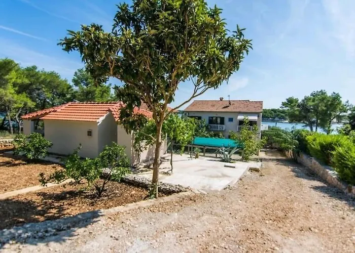 Apartment Dragica